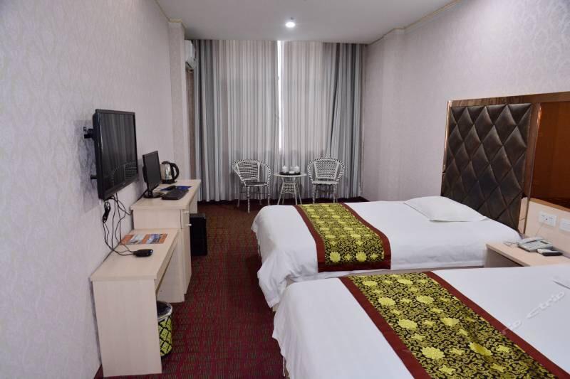 Wudangshan Jianpuzhai Hotel Danjiangkou Ngoại thất bức ảnh